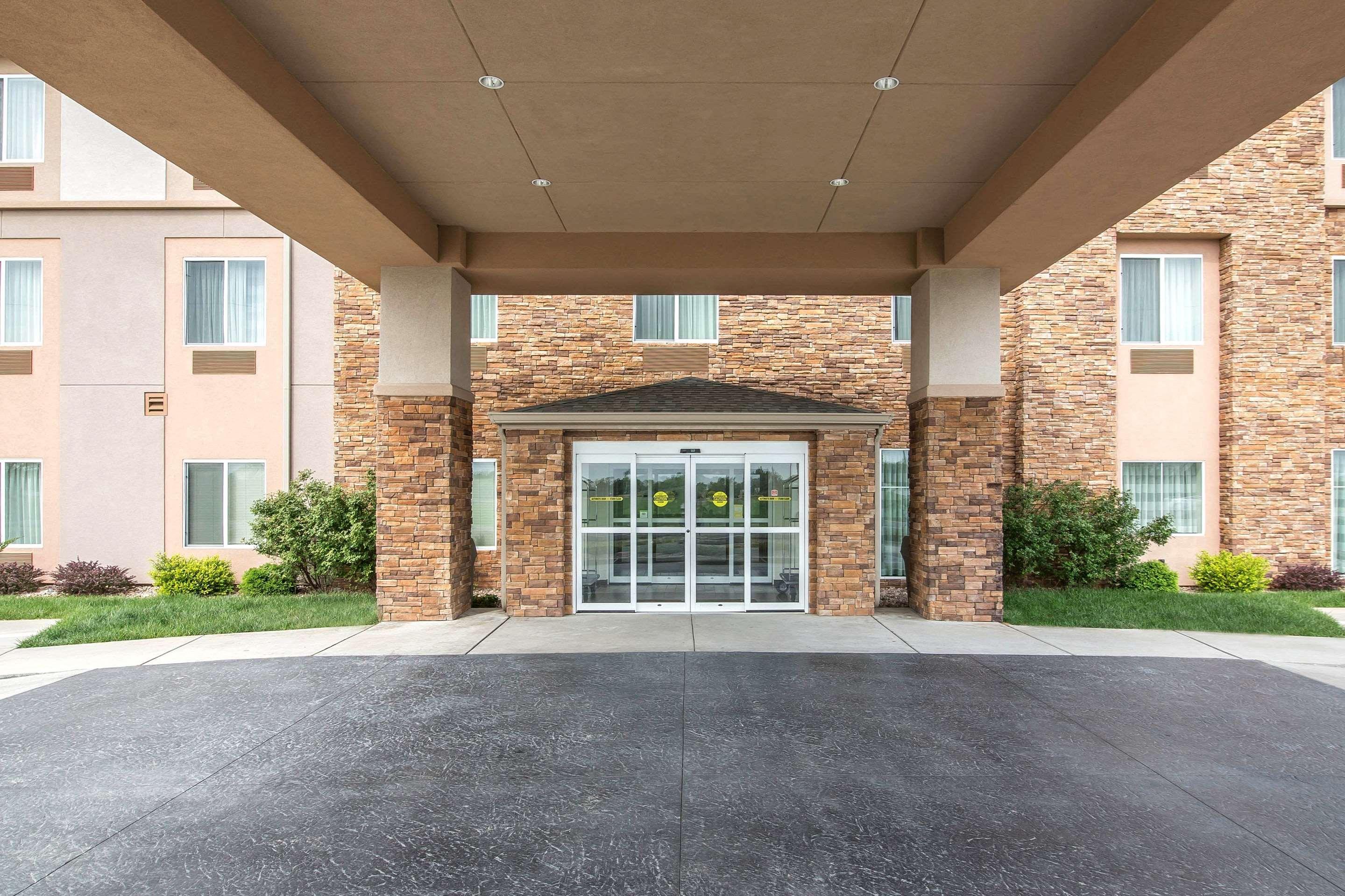 Sleep Inn & Suites Haysville Esterno foto